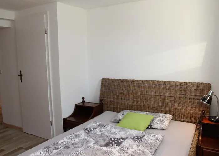 Lägenhet Eichenweg - I *